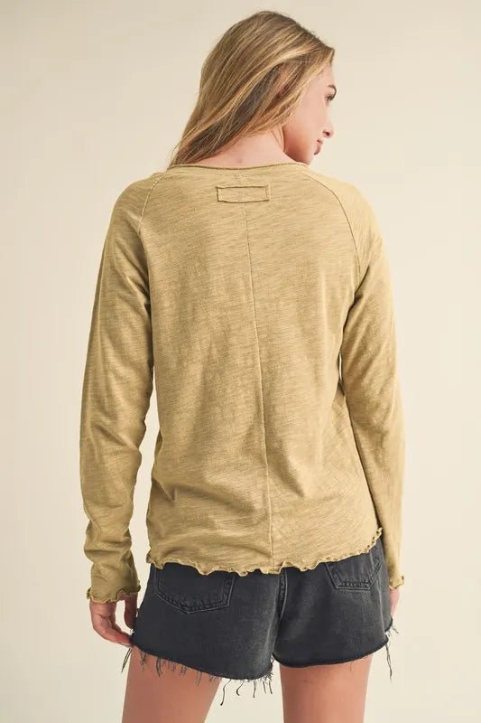Aemi + Co Lettuce Hemline Round Neck Raglan Sleeve T-Shirt - Jennie Dots