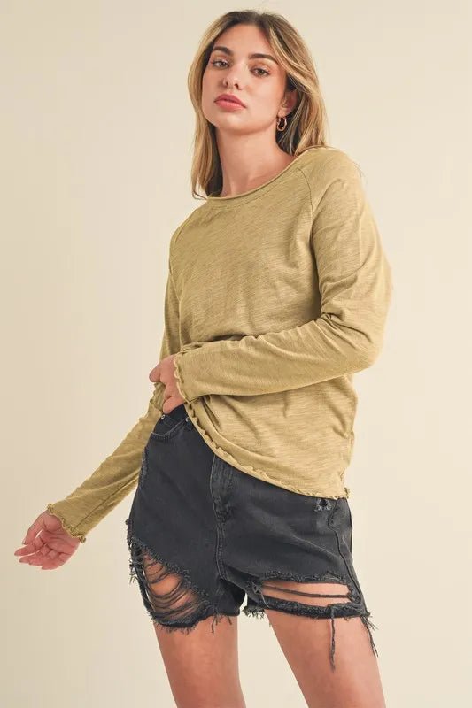 Aemi + Co Lettuce Hemline Round Neck Raglan Sleeve T-Shirt - Jennie Dots