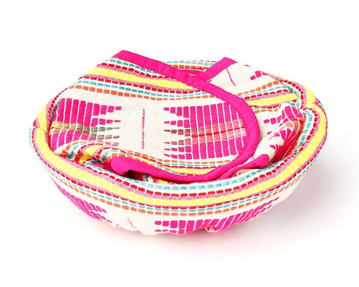 Casa Amarosa - Pink star Tortilla/Bread Basket With Cane Basket - 9 Inch - Jennie Dots