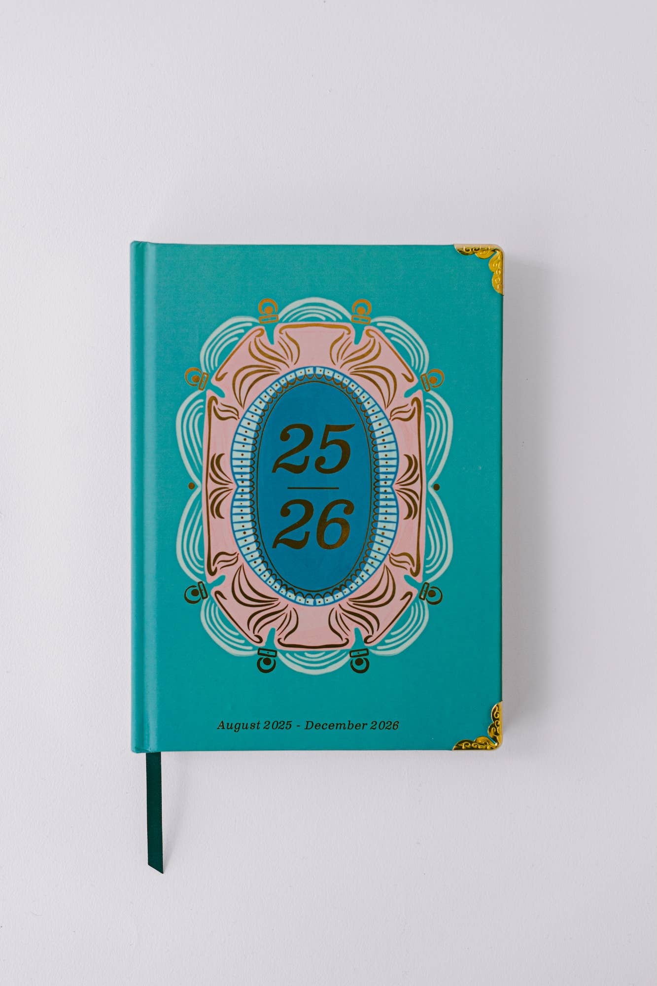 Good Juju Ink - 2026 Painted Frame 17 - Month Medium Bound Planner - Jennie Dots