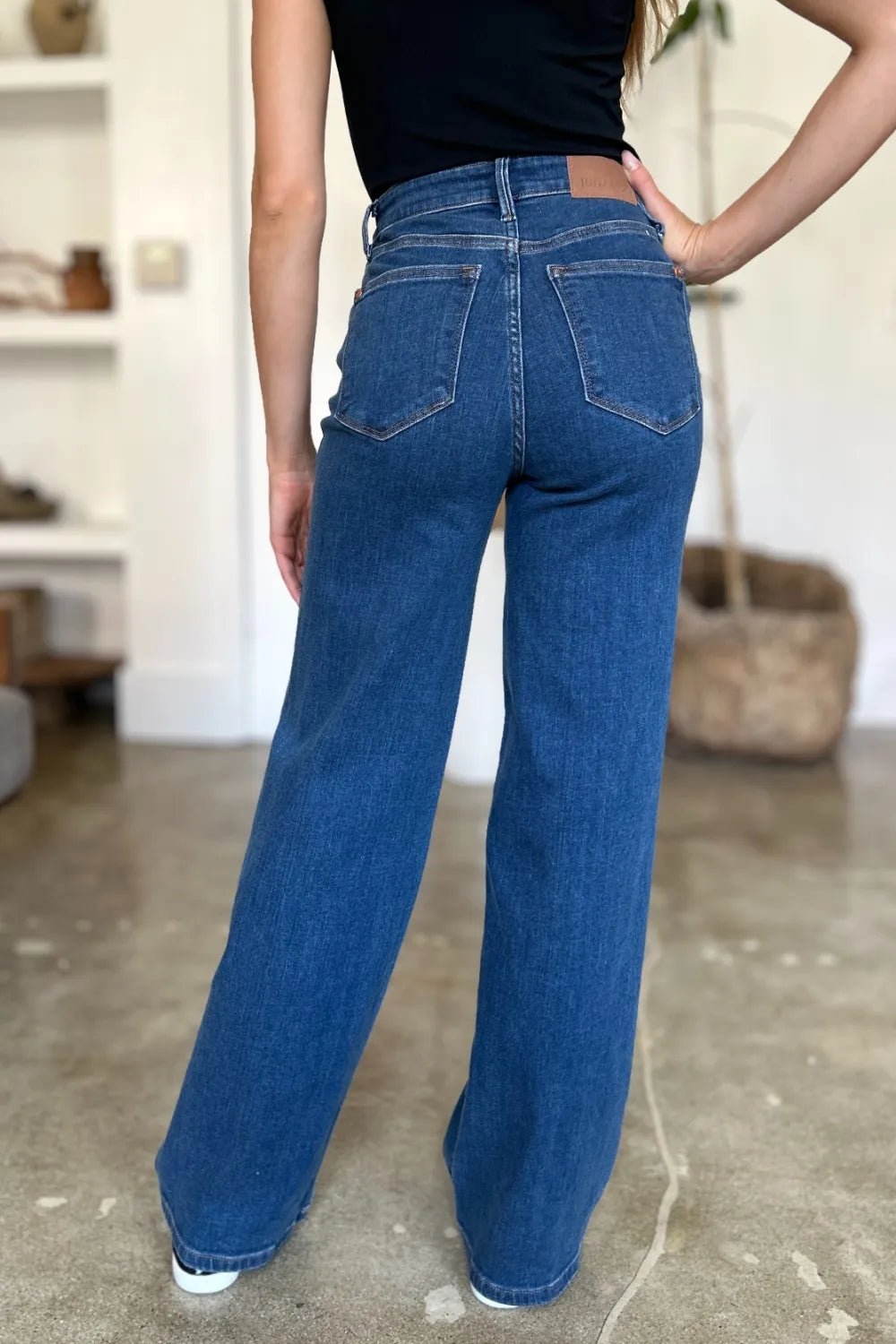 Judy Blue Full Size High Rise Straight Jeans - Jennie Dots