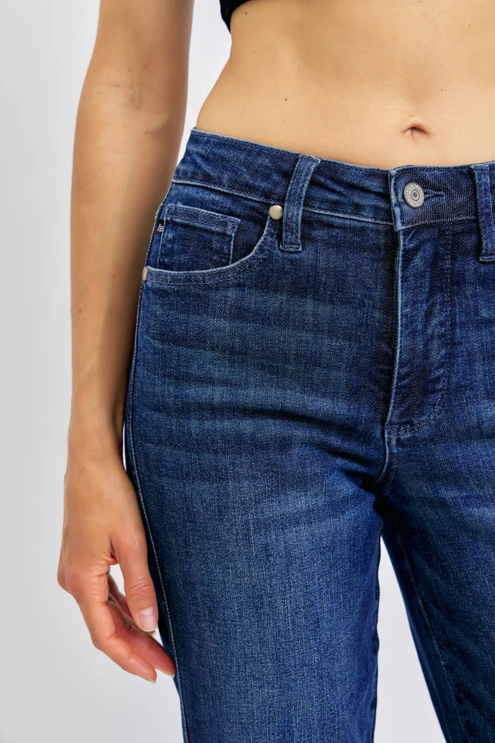 Judy Blue Tummy Control Straight Jeans - Jennie Dots