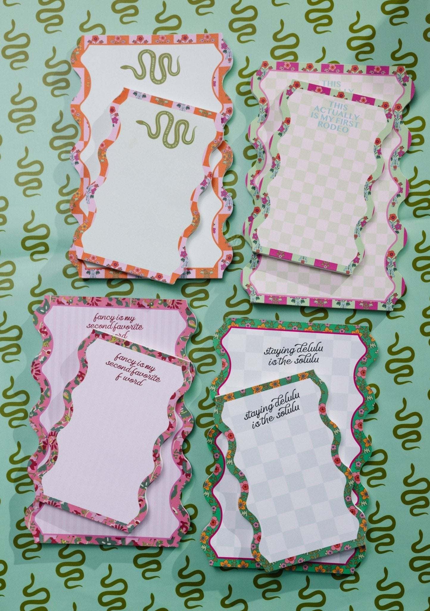 Colorful tear-off notepads, Notepad - Delulu, various styles.