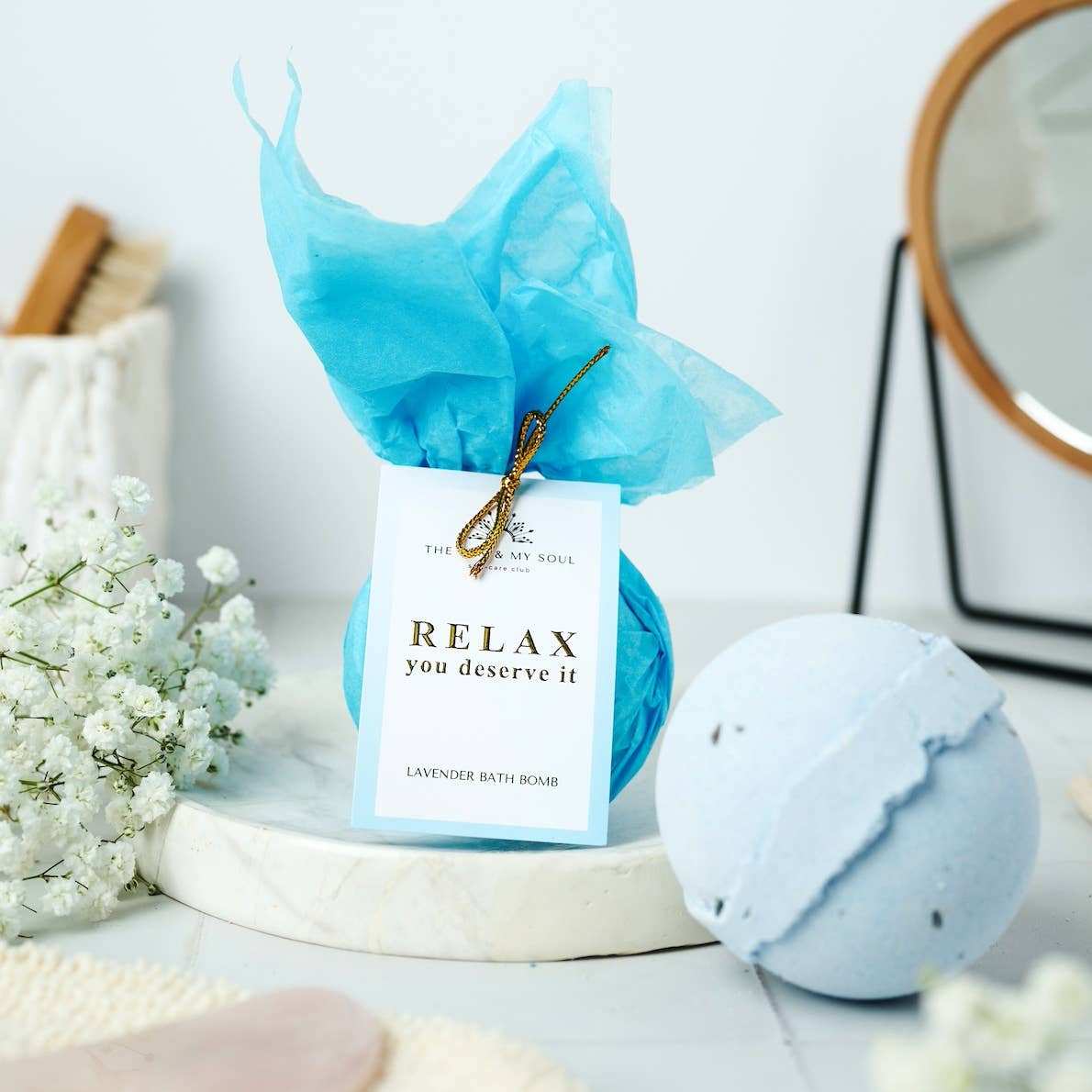 Relaxing lavender bath bomb gift with luxurious packaging, vegan, plastic-free.
