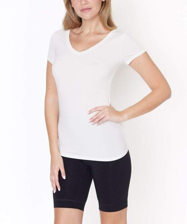 Studio Ko Bamboo V - Neck Fitted Top - Jennie Dots