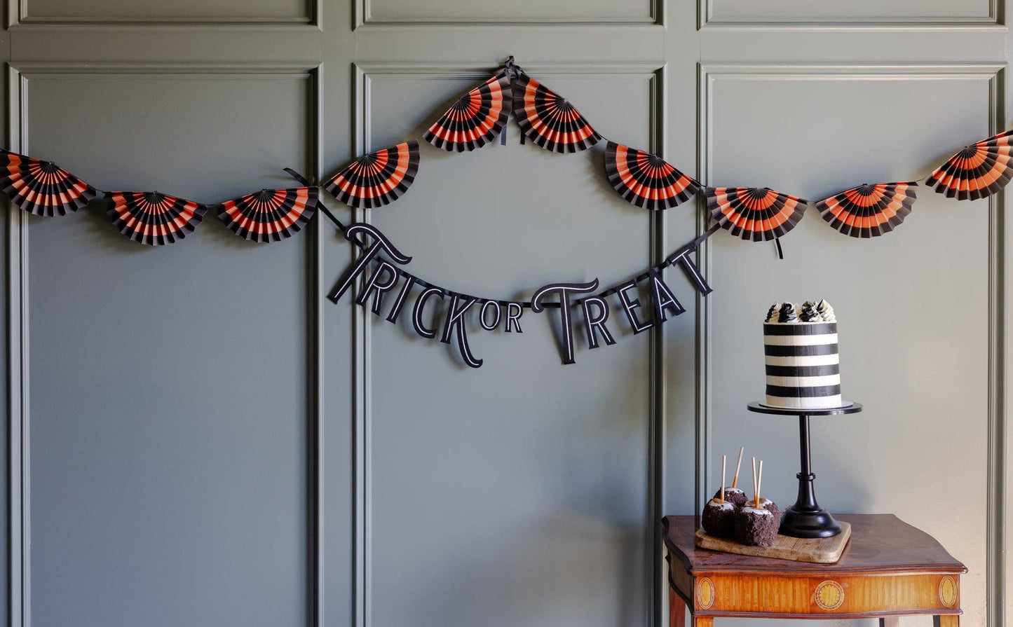 Trick or Treat Felt Banner - Jennie Dots