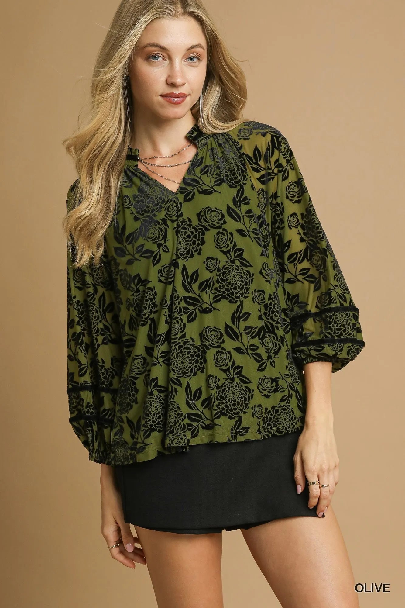 Umgee Floral Velvet Blouse with Balloon Sleeves - Jennie Dots