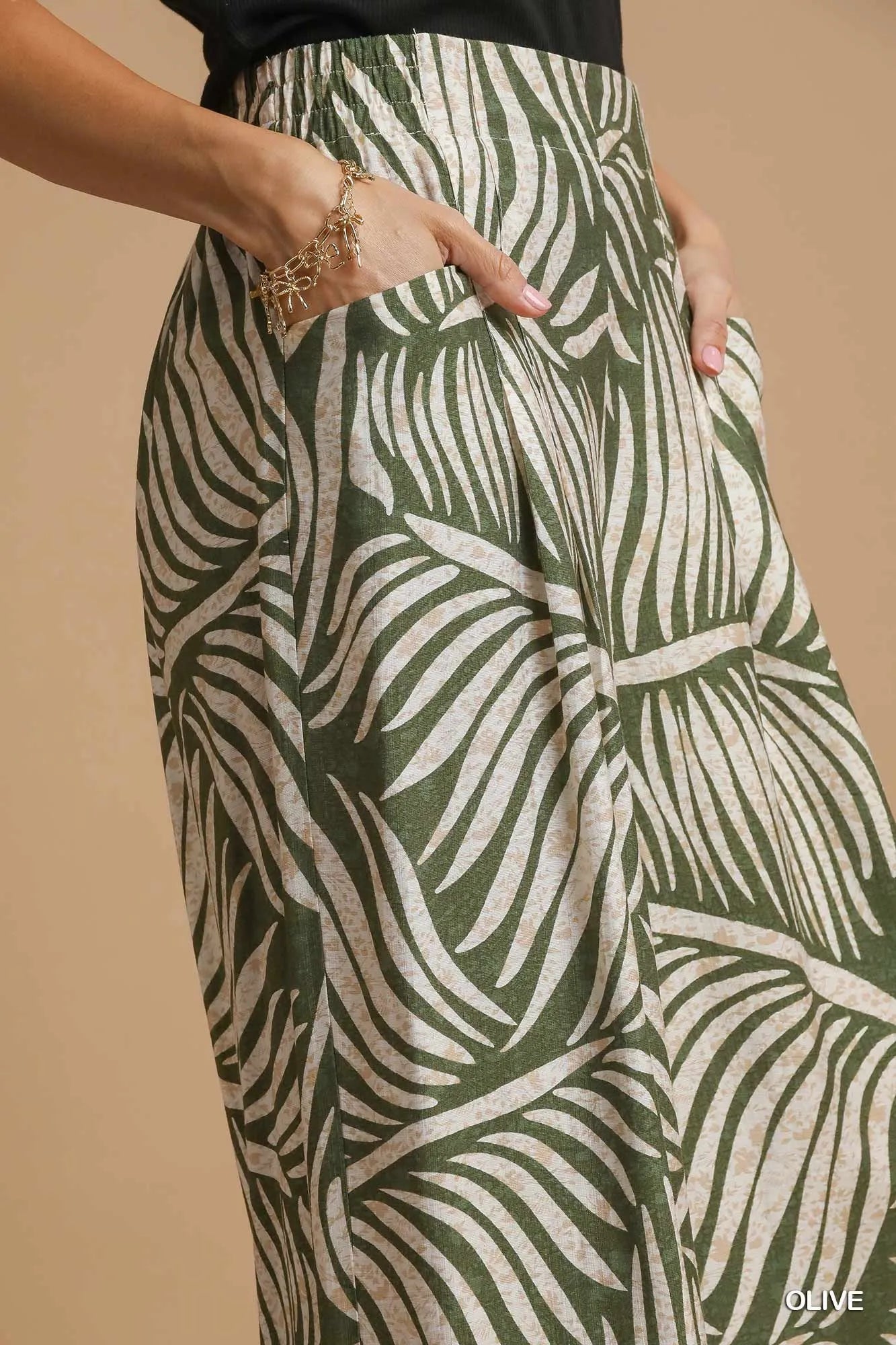 Umgee Palm Leaf Print Wide Leg Culotte Pants - Jennie Dots