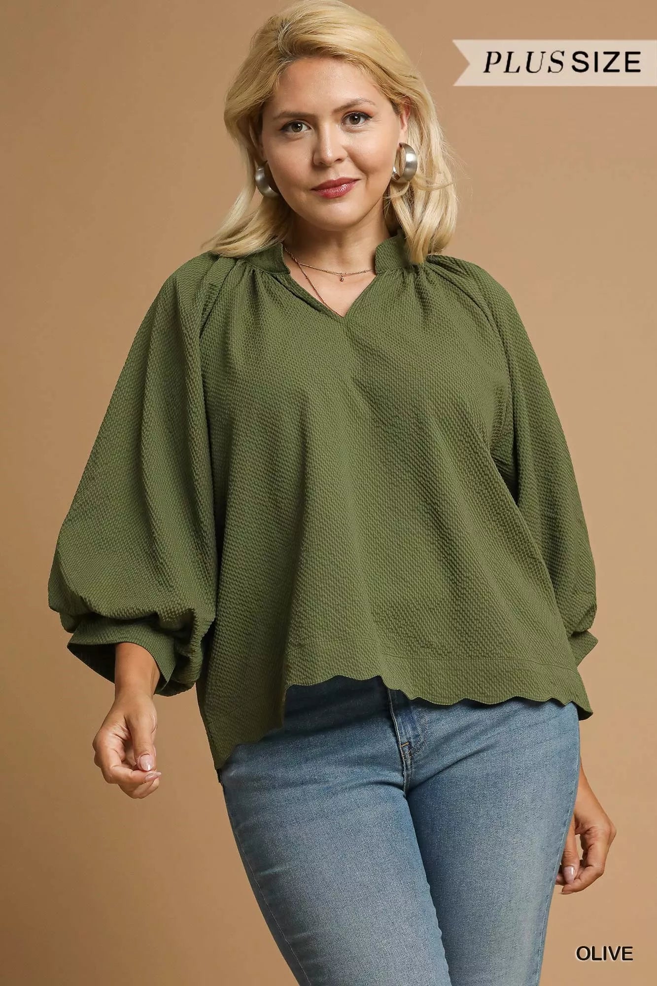 Umgee Textured Notched Balloon Sleeve Blouse - Jennie Dots