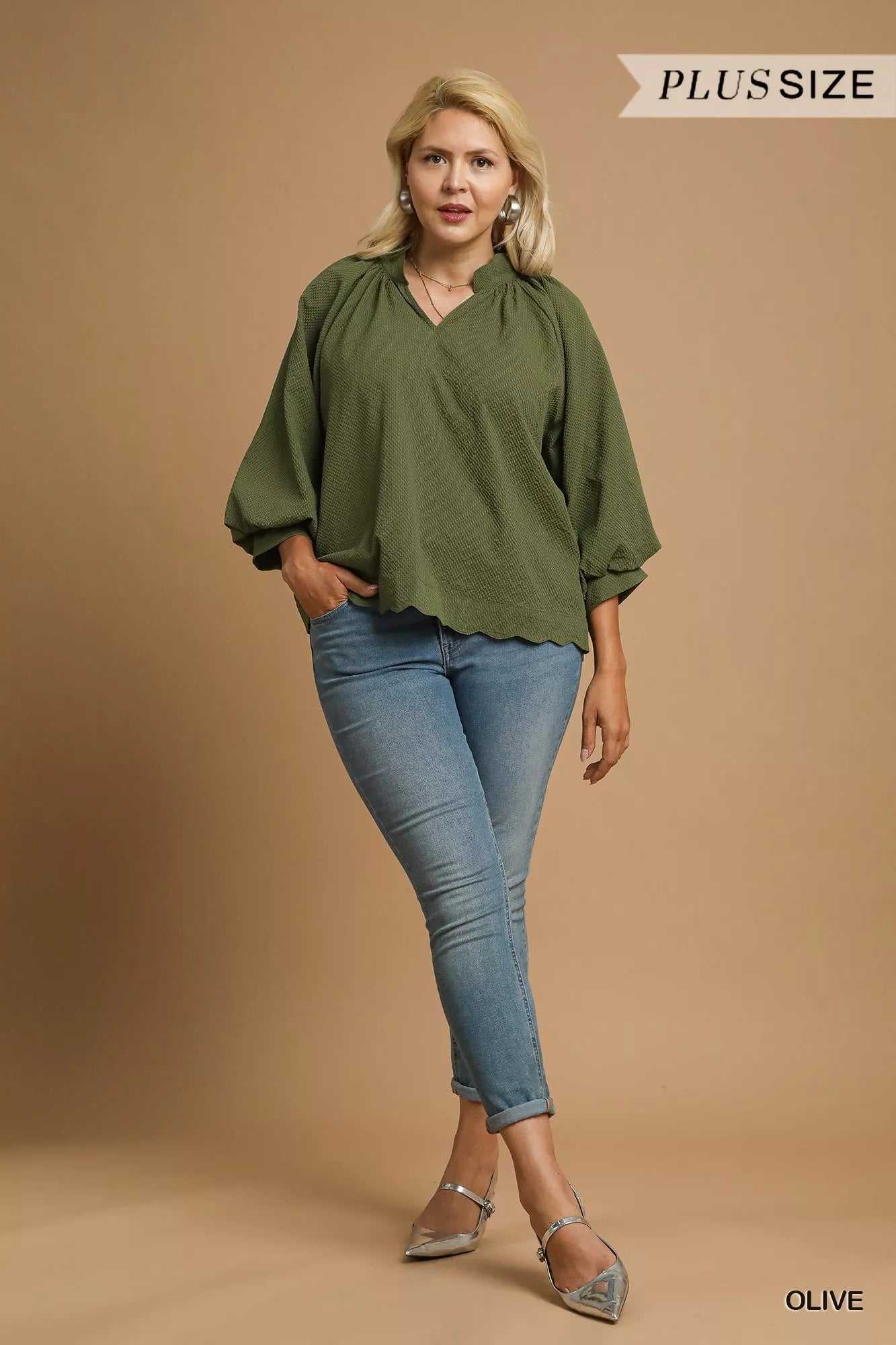 Umgee Textured Notched Balloon Sleeve Blouse - Jennie Dots