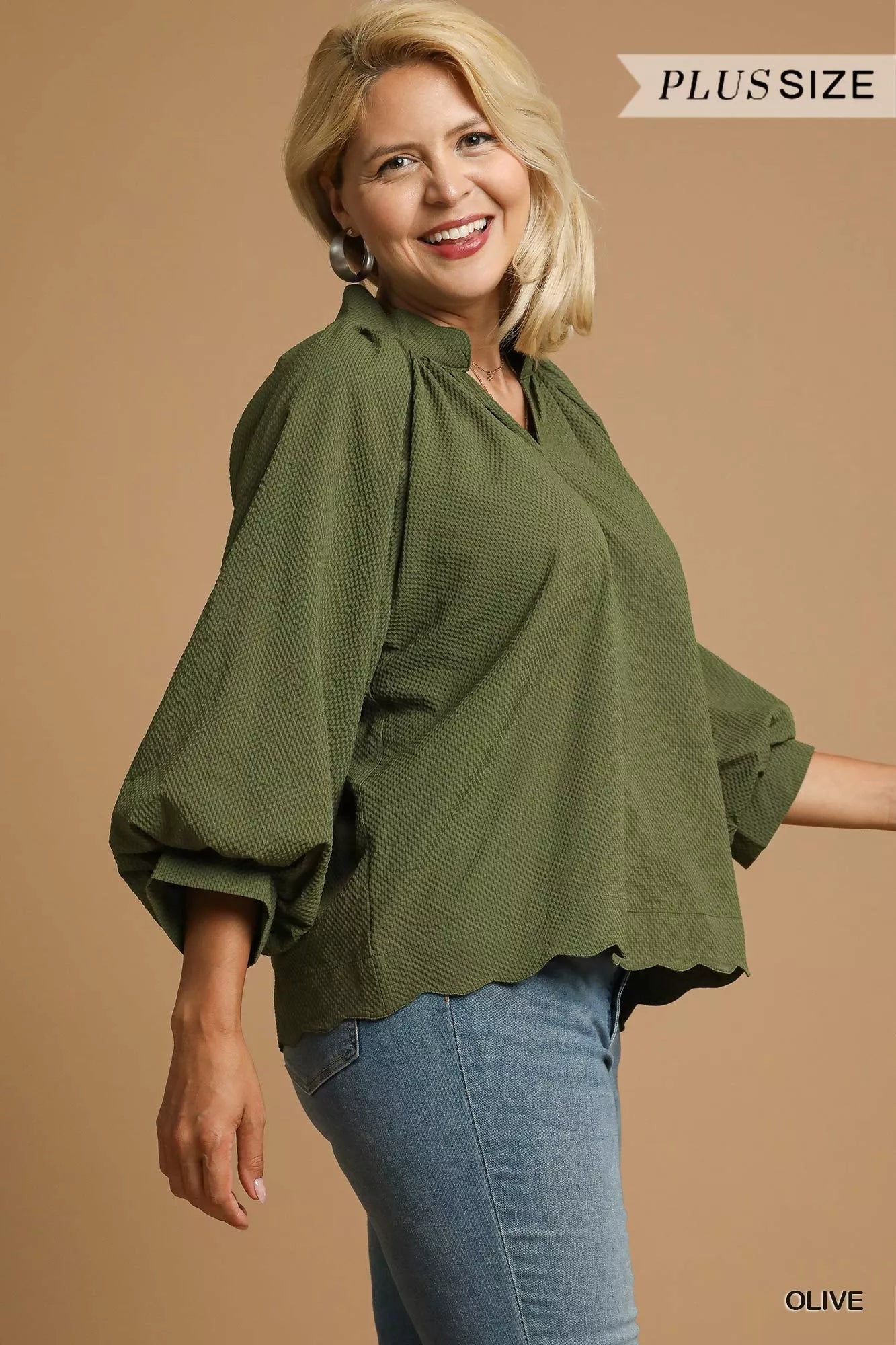 Umgee Textured Notched Balloon Sleeve Blouse - Jennie Dots