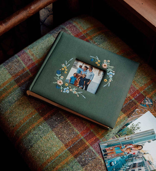 Rifle Paper Co. - Wildwood Embroidered Heirloom Photo Album - Jennie Dots