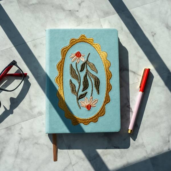 Denik - Daisy Frame Hardbound Embroidered Notebook