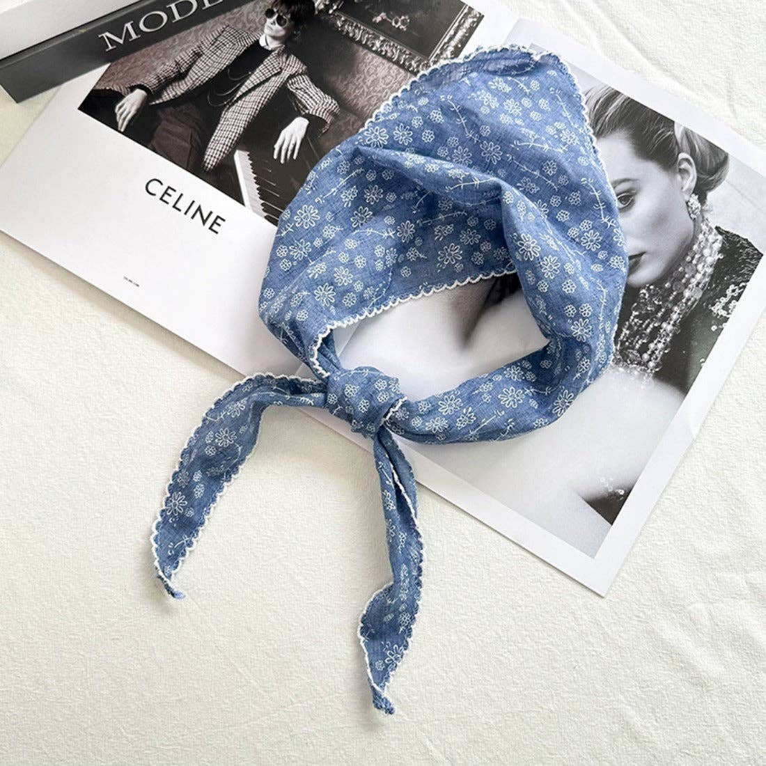 Sweet Style Scarf with Artistic Floral Print