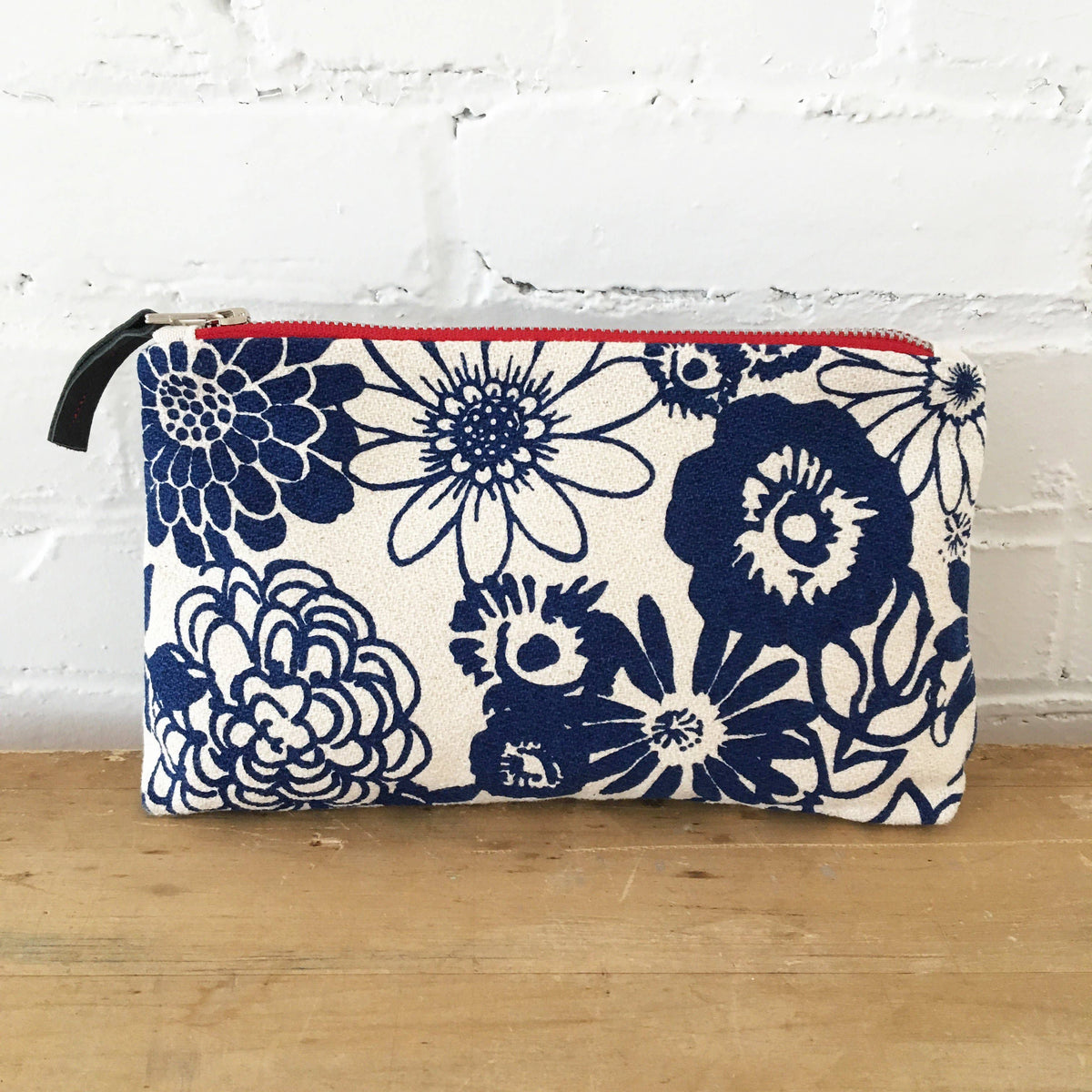 Erin Flett - Navy Wild Garden Makeup Zipper Bag