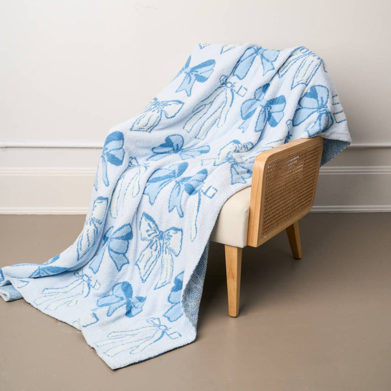 The Darling Effect - Cozy Dreams Luxe Blanket–Blushing Bows Blue