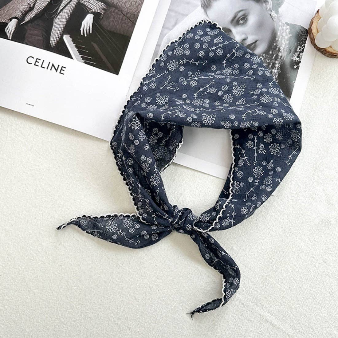 Sweet Style Scarf with Artistic Floral Print