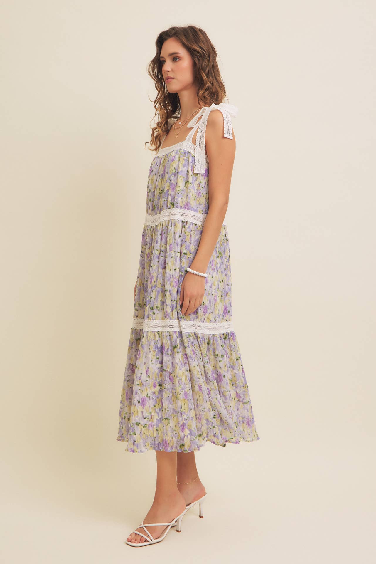 FLORAL CHIFFON PLEATED MIDI DRESS WITH LACE - Lavendar