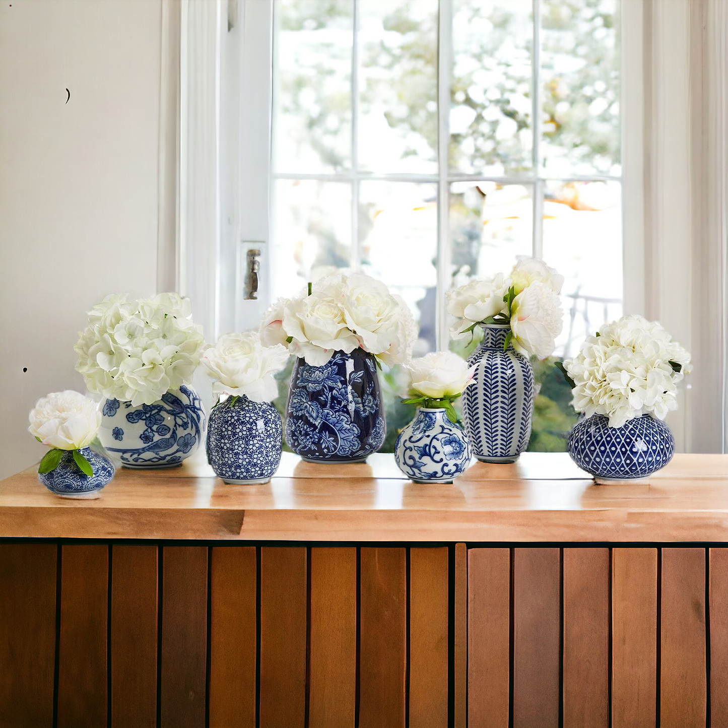 Chinoiserie Hand Panted Blue Vases