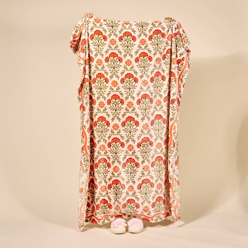 The Darling Effect - Snuggle Up Plush Blanket–Everbloom Dusty Rose