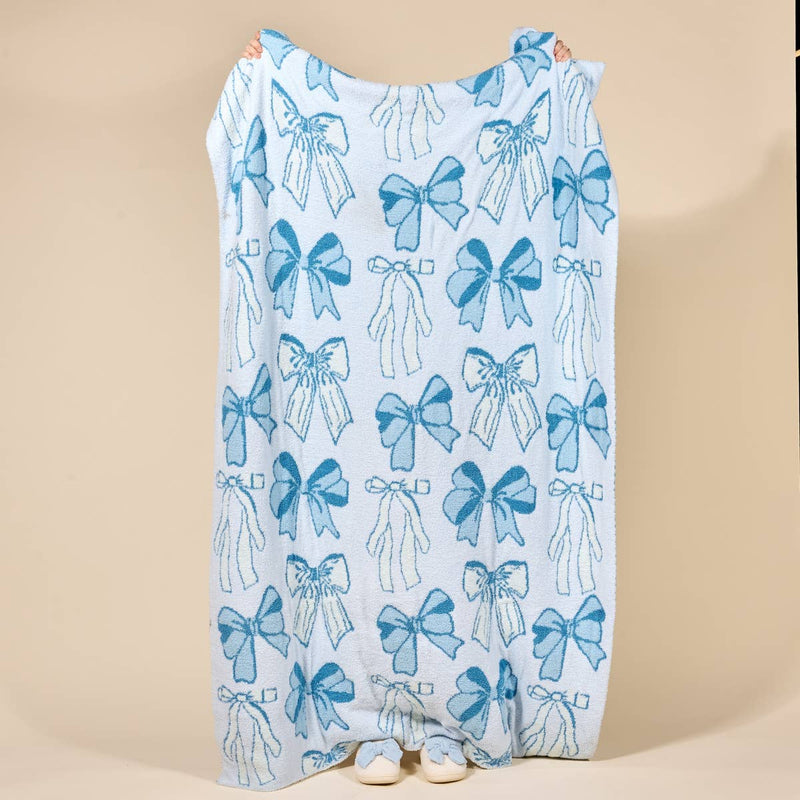 The Darling Effect - Cozy Dreams Luxe Blanket–Blushing Bows Blue
