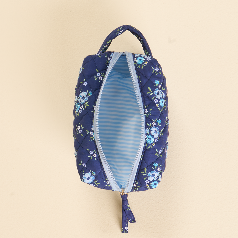 The Darling Effect - Essentials Quilted Cosmetic Pouch–Endless Daydream Navy