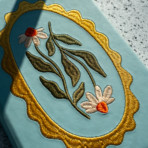 Denik - Daisy Frame Hardbound Embroidered Notebook