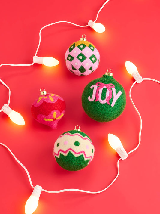 Shiraleah - Joy Felt Ornament Set