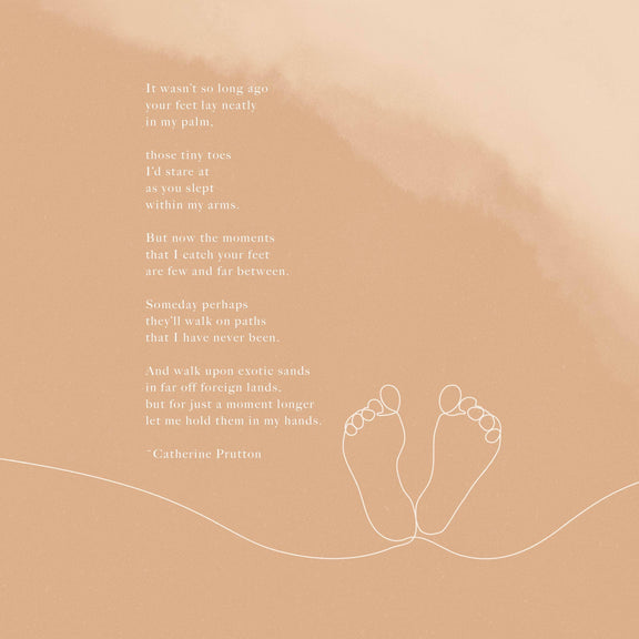My Foot Book: Footprints through the first year - Jennie Dots 