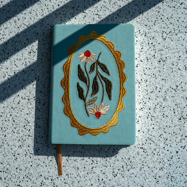 Denik - Daisy Frame Hardbound Embroidered Notebook