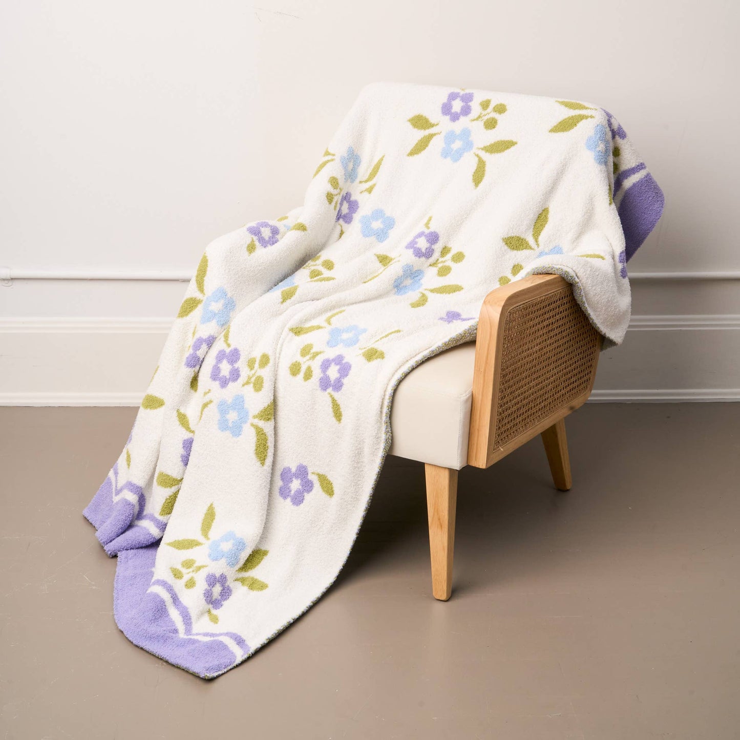 Cozy Dreams Luxe Blanket - Scalloped Floral Periwinkle - Jennie Dots