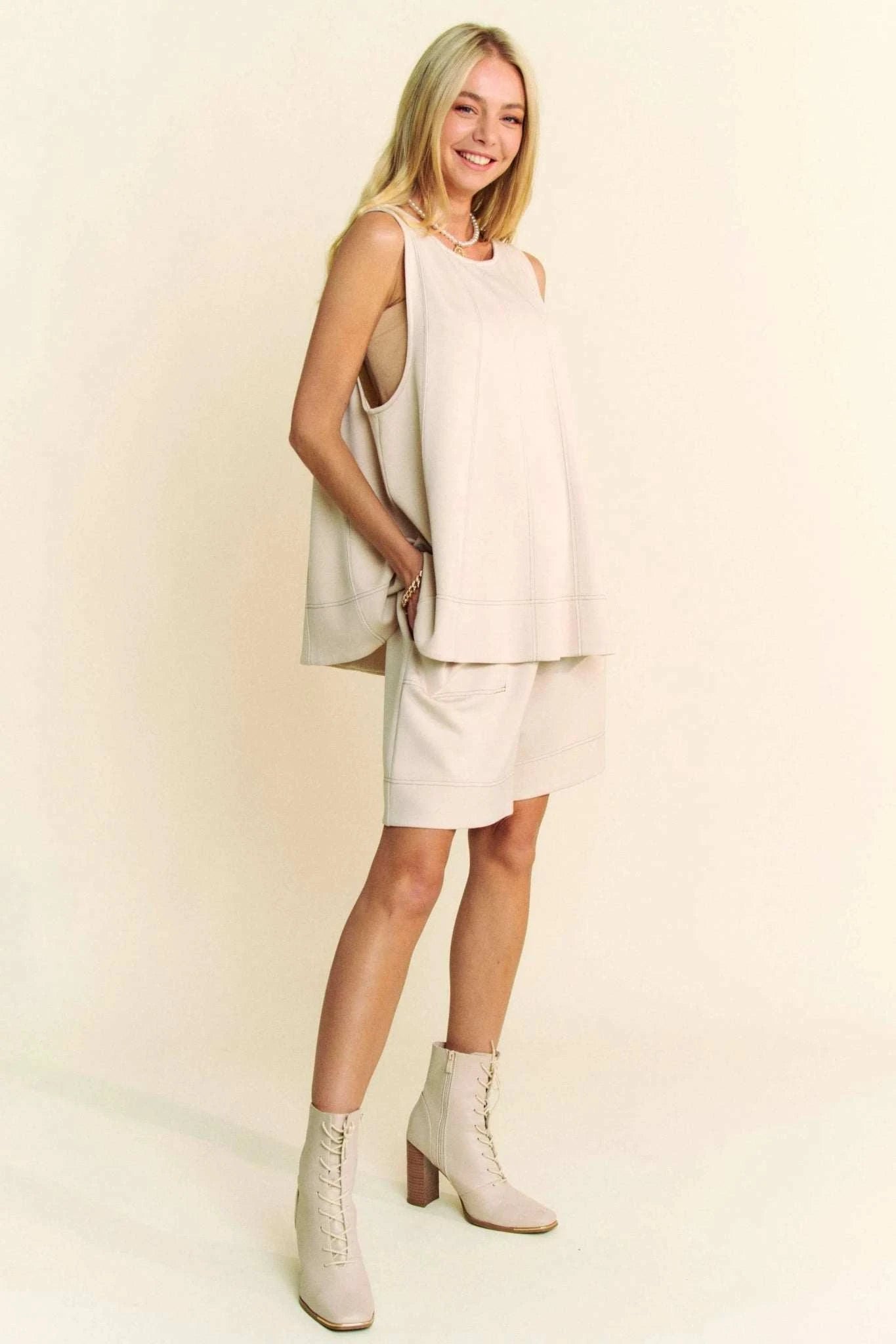Davi & Dani Contrast Seam Top and Short Set - Jennie Dots