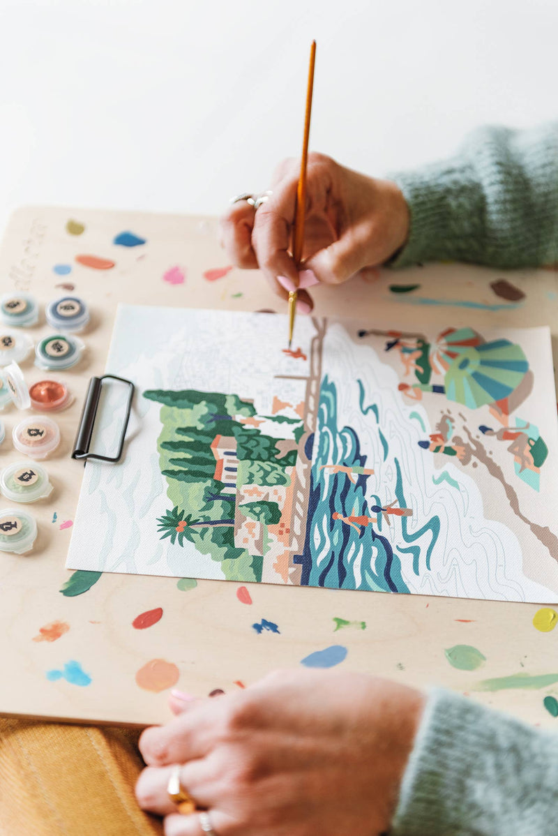 Elle Crée (She Creates) - Riviera Romp Paint-by-Number Kit - Jennie Dots 