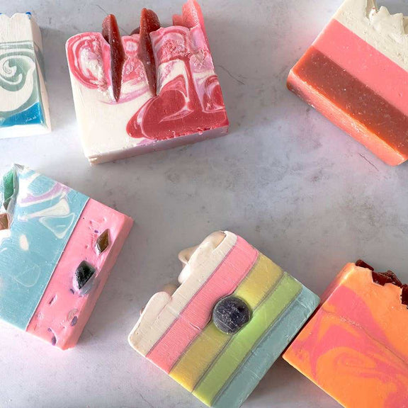 Finchberry Darling Vegan - friendly Gluten - free Boxed Soap - Jennie Dots