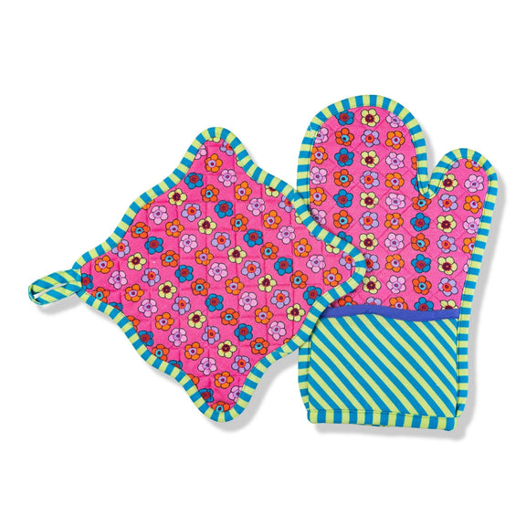 Furbish Studio - Pink Pot Holder & Oven Mitt - Jennie Dots