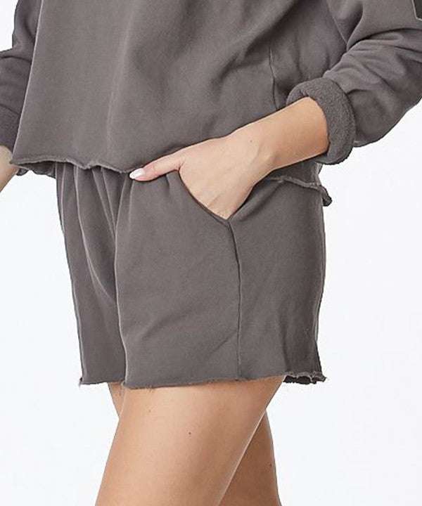 GARMENT DYE VINTAGE SHORTS - Jennie Dots
