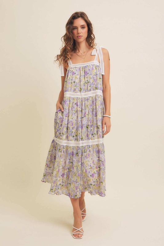 Floral chiffon midi dress with lace details and square neck.