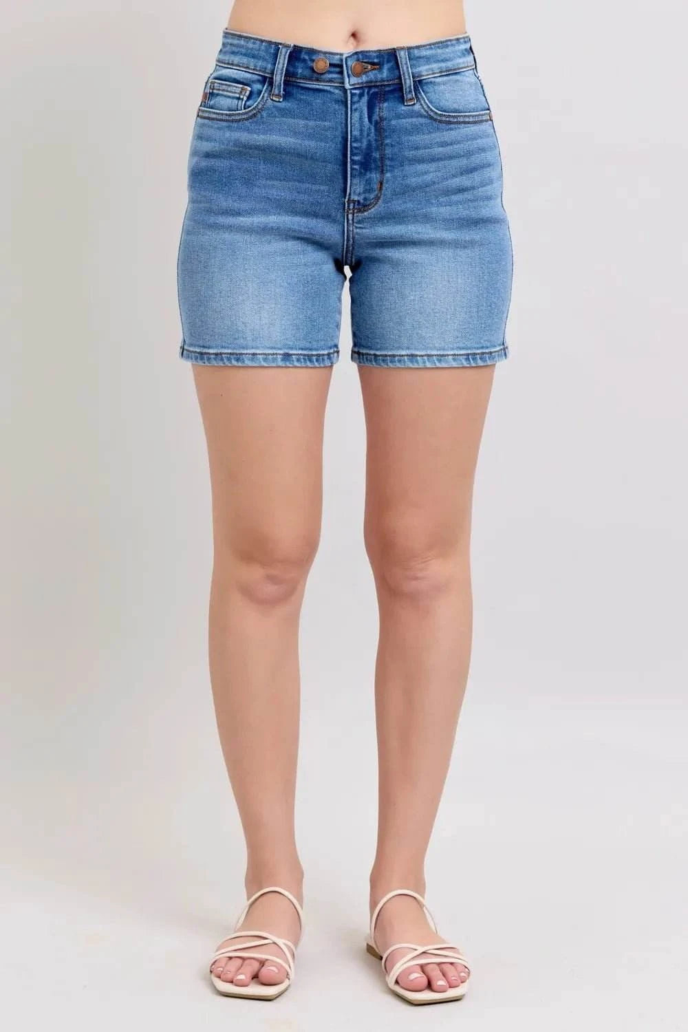 Judy Blue Size 2 Button Denim Shorts with Pockets - Jennie Dots