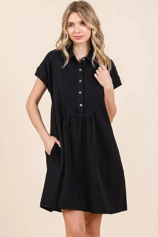 Twill short sleeve collared mini dress with buttons and pockets.