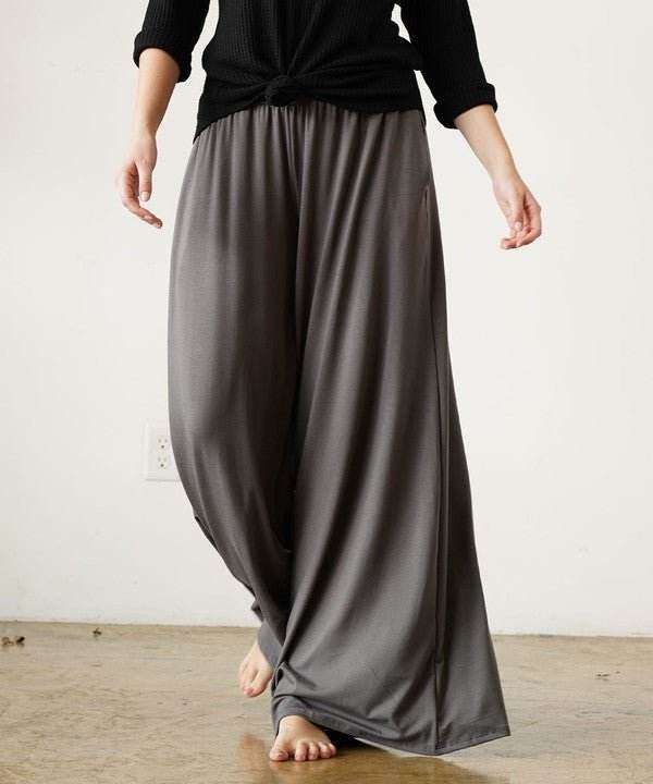 Studio Ko Smocked Palazzo Pant - Jennie Dots