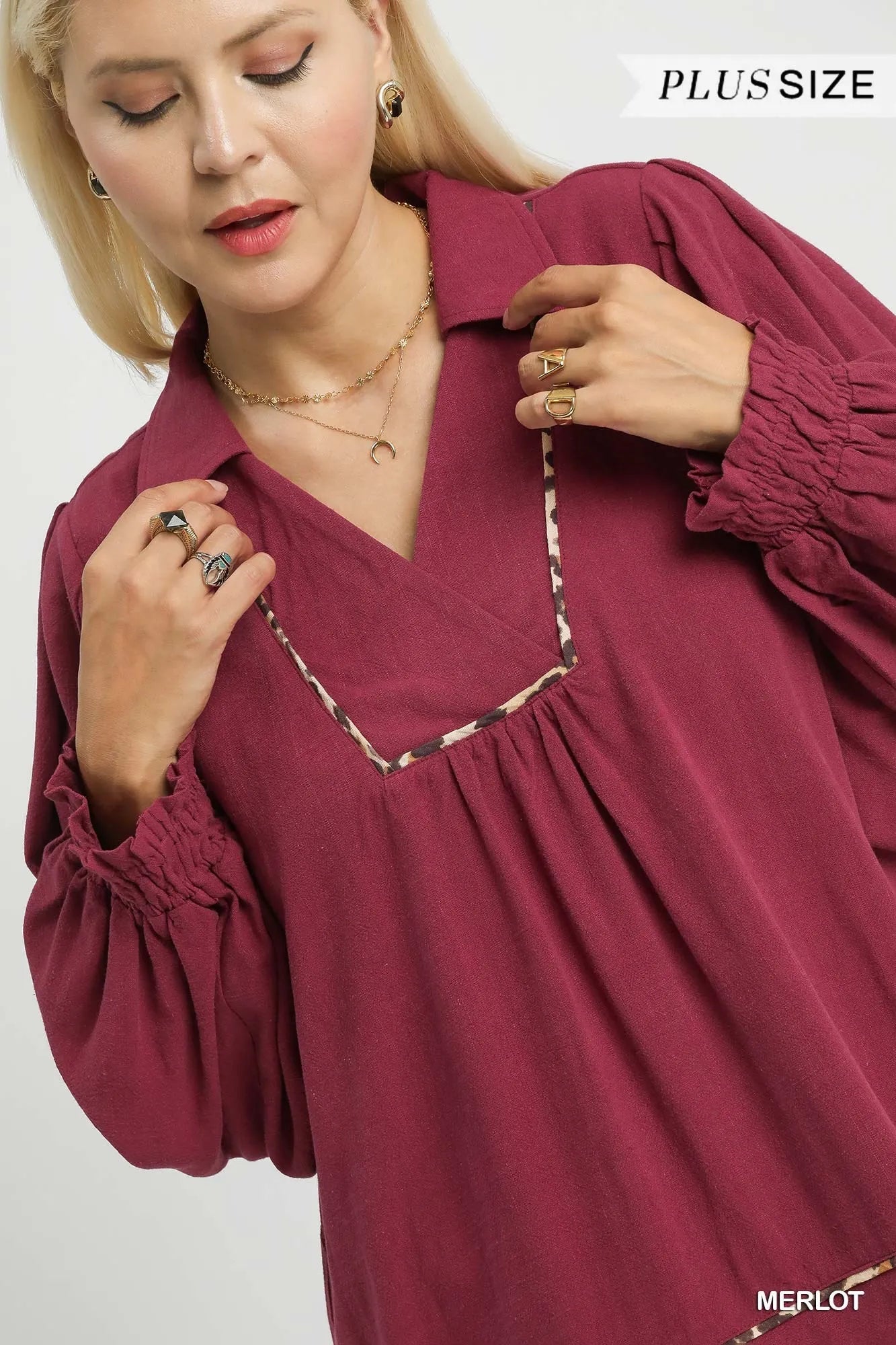Umgee Linen Scallop Hem Blouse with Contrast Trim - Jennie Dots