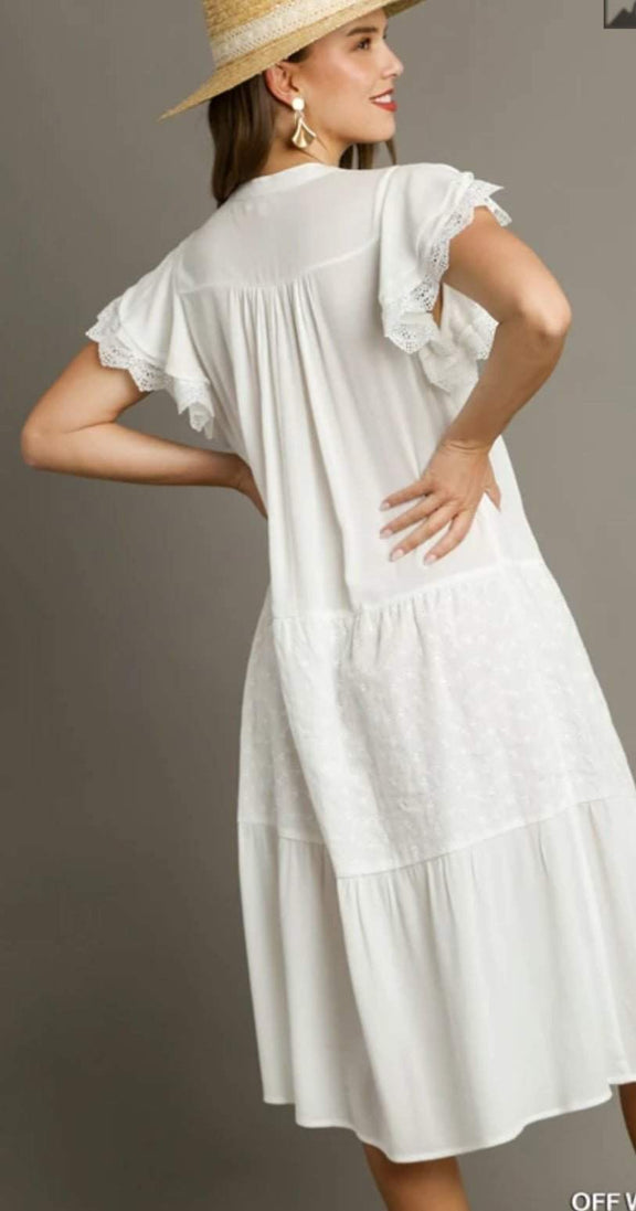 white and floral midi dress Women's What Comes Next White Multi Cotton Floral Midi Dress | Size: L
